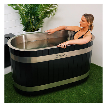 NUVIE Ember Ice Bath & Hot Tub (Black)